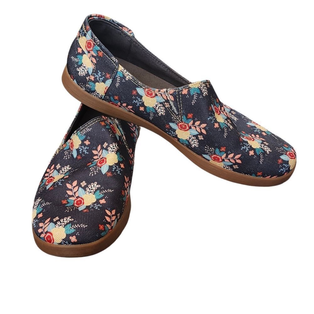 Chaco‎ Ionia canvas floral print slip-on flats Sz 10.5
